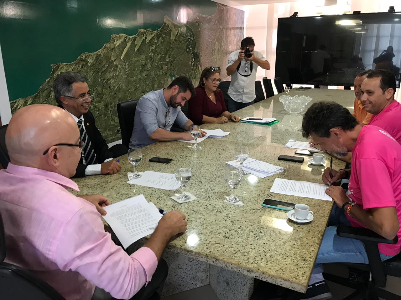 Greve do Detran-RN chega ao fim após acordo entre governo e servidores