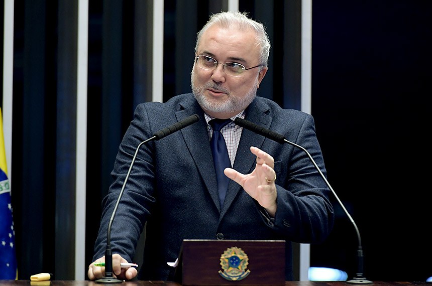 No Senado, Jean Paul Prates registra realização da Festa do Boi no RN