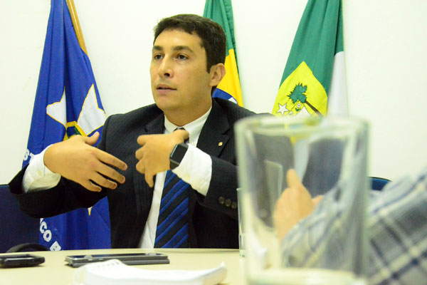 Procurador da República no RN arquiva representação que criminalizava "cantada"