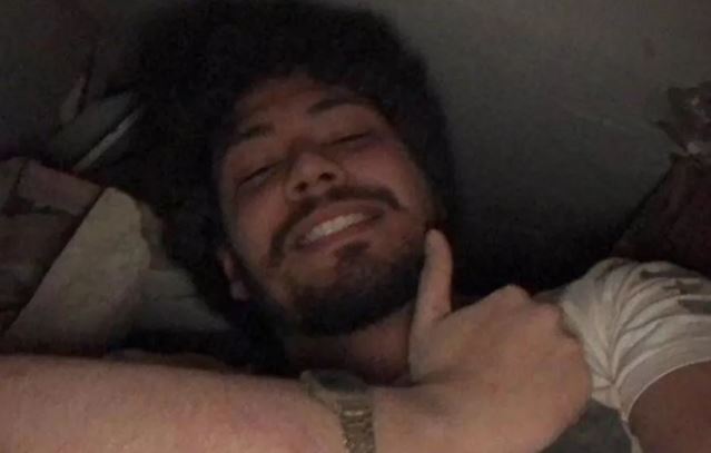 Sobrevivente de desabamento em Fortaleza manda selfie sorrindo sob escombros