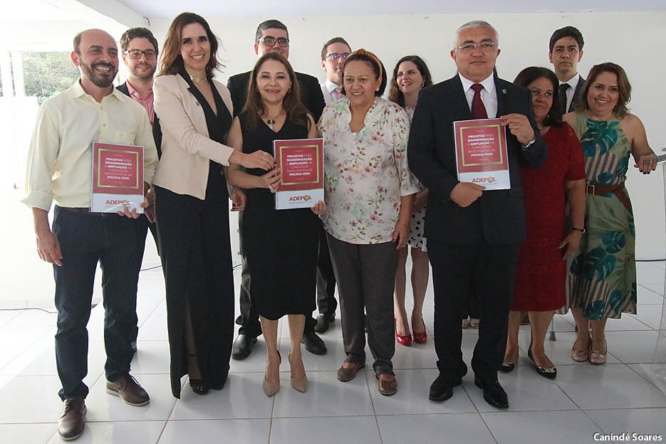 Associação de Delegados apresenta projetos para Polícia Civil a governadora