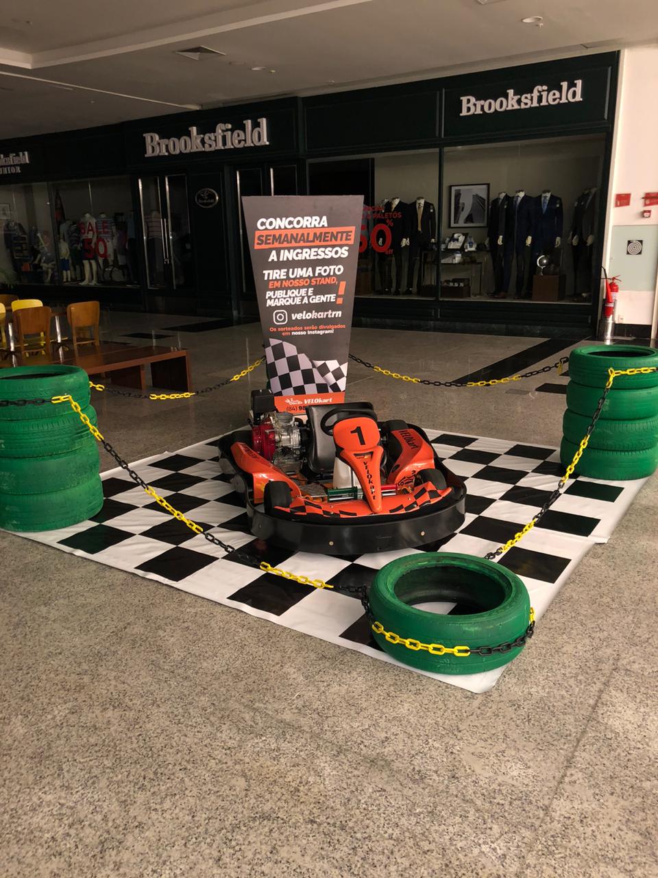 Velocidade: Kart profissional chega a shopping da capital