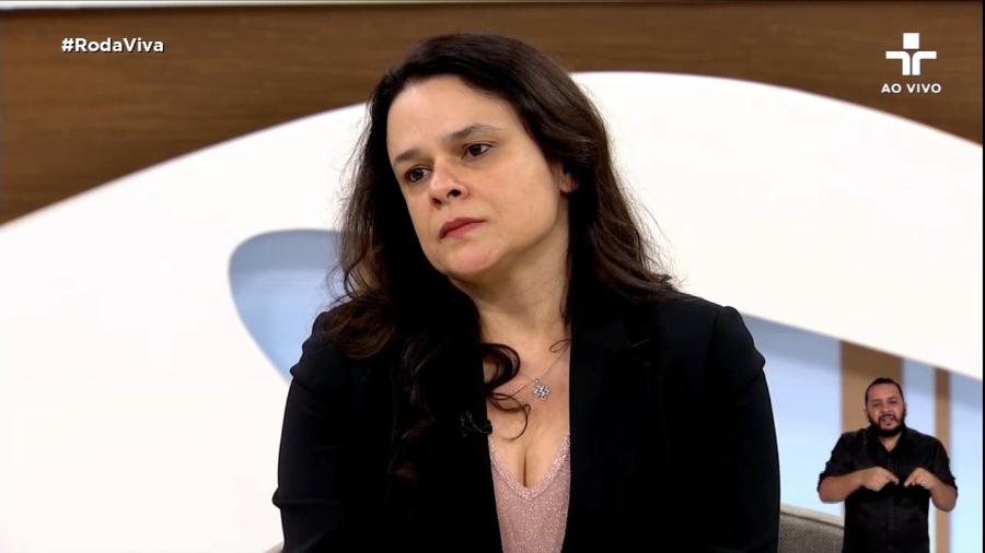 Janaina Paschoal afirma que Bolsonaro pode não terminar mandato