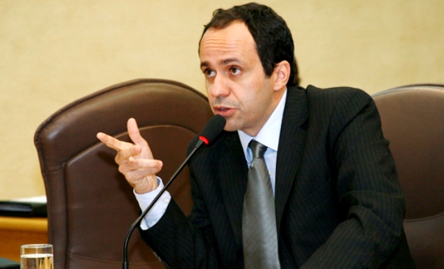 Fábio Dantas: "Comissionados do Governo Fátima engordam dízimo do PT"