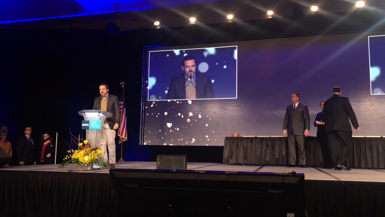 Diretor do Grupo Vila recebe em Chicago o prêmio Pursuit of Excellence Award