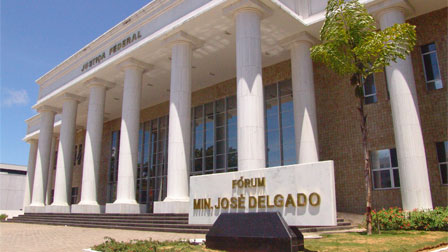 Justiça condena ex-prefeito do RN a mais de 9 anos de prisão em regime fechado