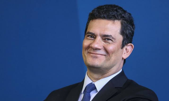 "Não respondo a criminosos", diz Moro após ser chamado de "canalha" por Lula