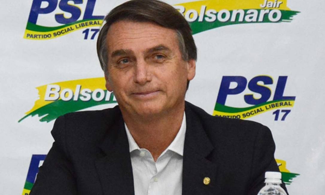 Bolsonaro marca encontro com aliados para informar que deixará o PSL