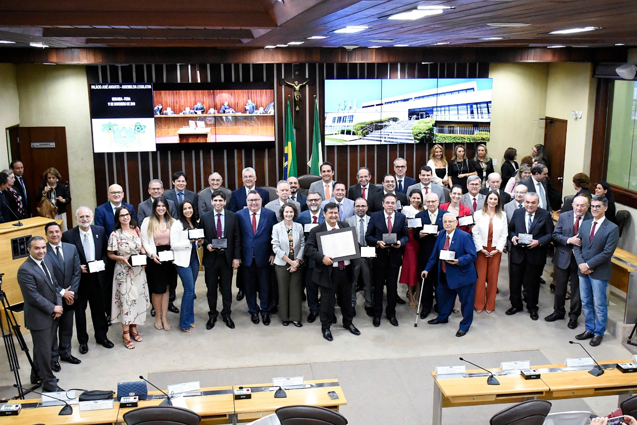 Sessão Solene na Assembleia marca 70 anos do Curso de Direito da UFRN