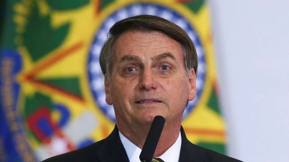 Bolsonaro passou por mais partidos que Temer, Dilma, Lula e FHC juntos