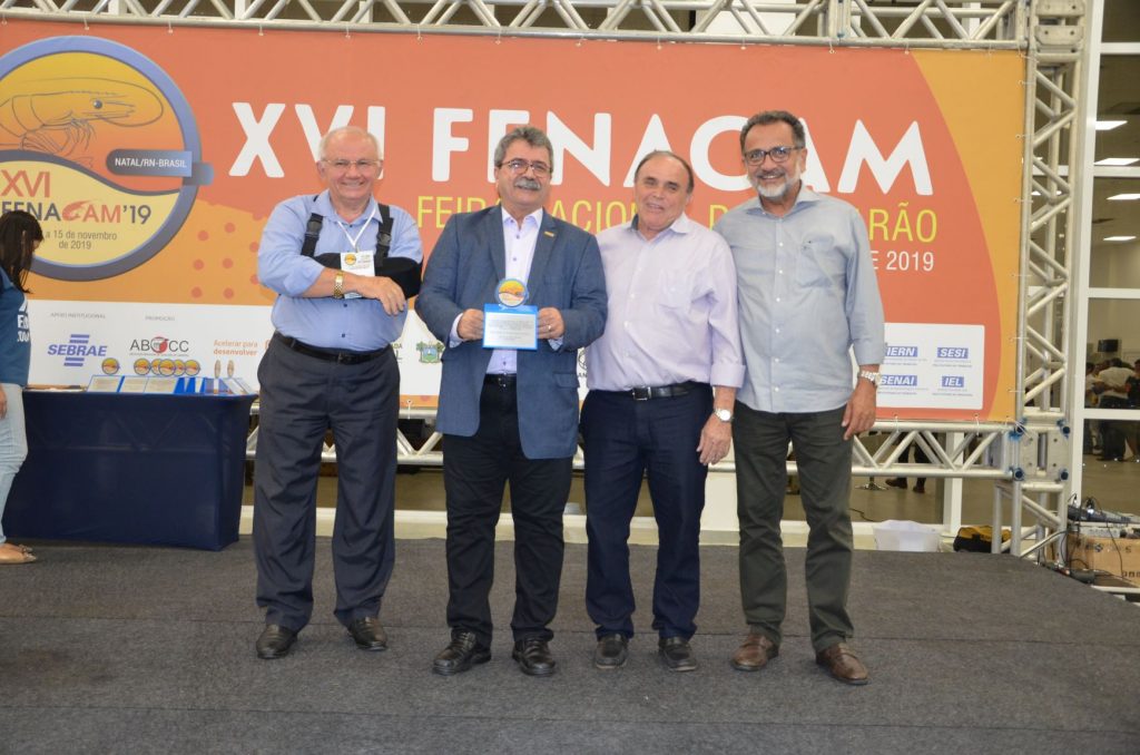 Presidente da FIERN recebe homenagem durante a Fenacam 2019