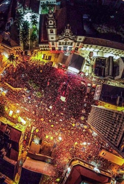 ‘Festival Com Lula Livre’ reúne milhares de pessoas no Recife