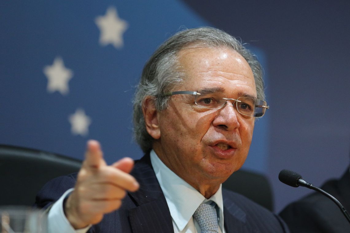 Guedes: Brasil deixará de gastar quase R$ 100 bi com juros em 2020
