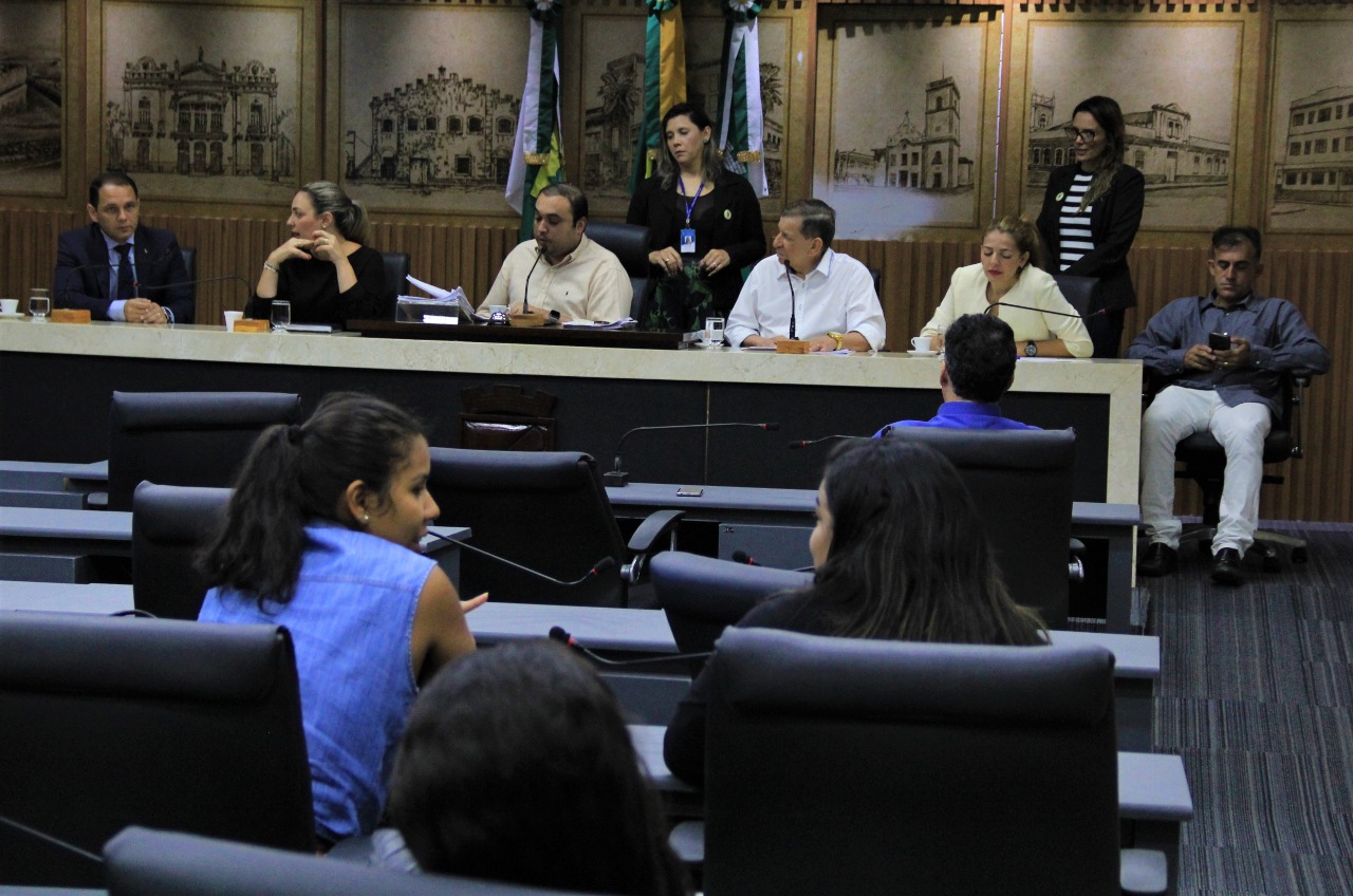Comissão de Justiça aprova projeto com foco na proteção aos animais