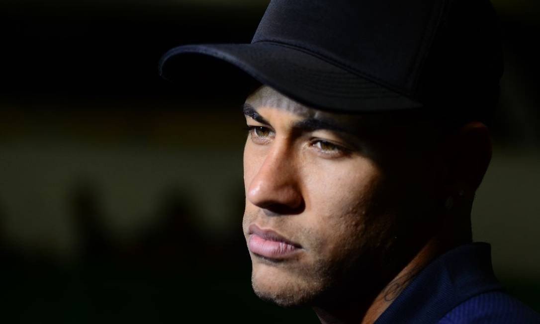 Governo cobra na justiça R$ 88 milhões de Neymar