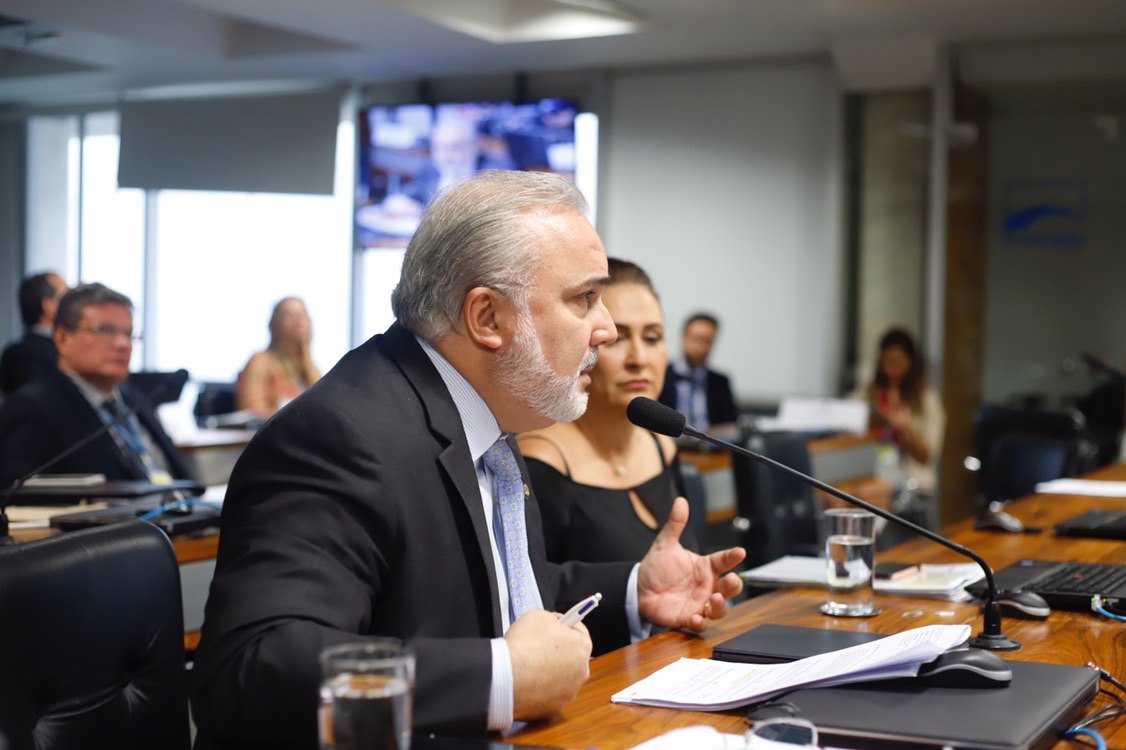 Jean Paul defende criação de conselho para fiscalizar as agências reguladoras