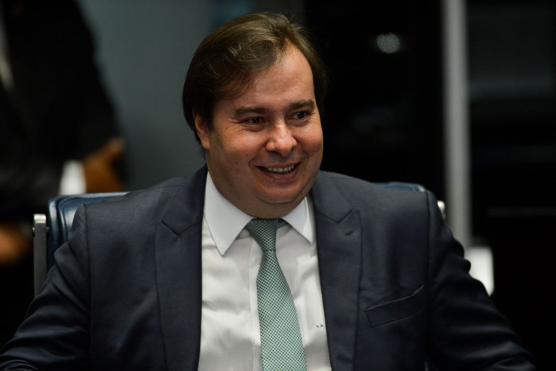 Maia quer aprovar ainda hoje pedido de urgência para pacote anticrime de Moro