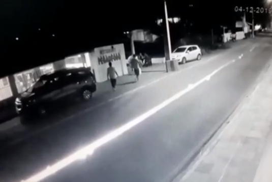 Turista norueguês reage a assalto e acaba baleado por bandido