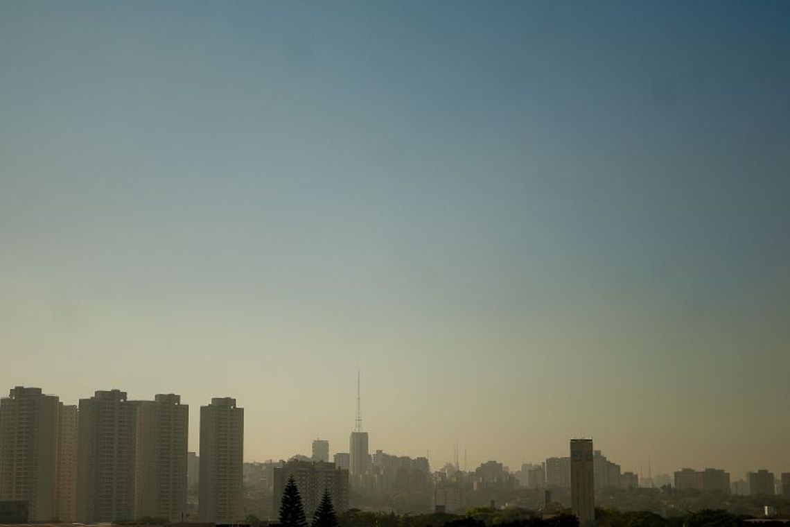Universidades estudam como reduzir emissões de CO2 na atmosfera