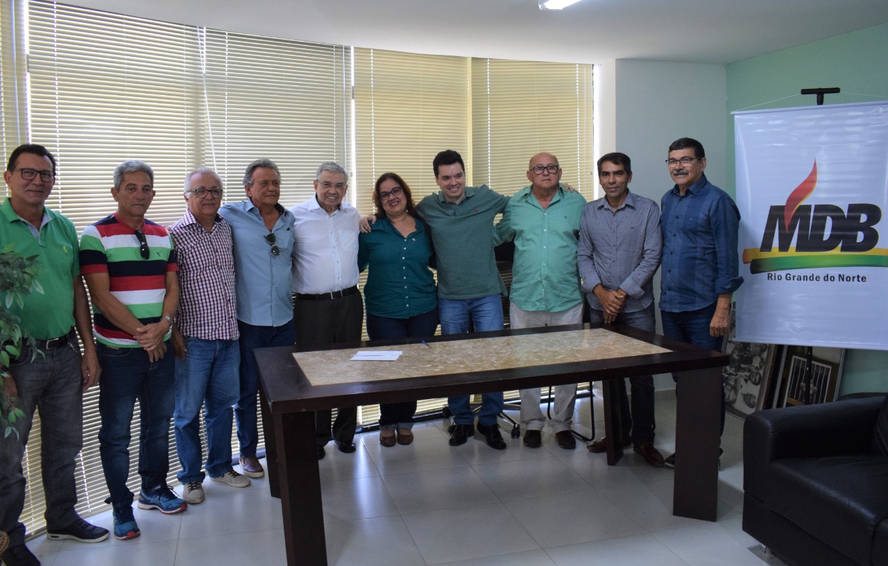 Prefeito e vice de São José de Mipibu se filiam ao MDB-RN