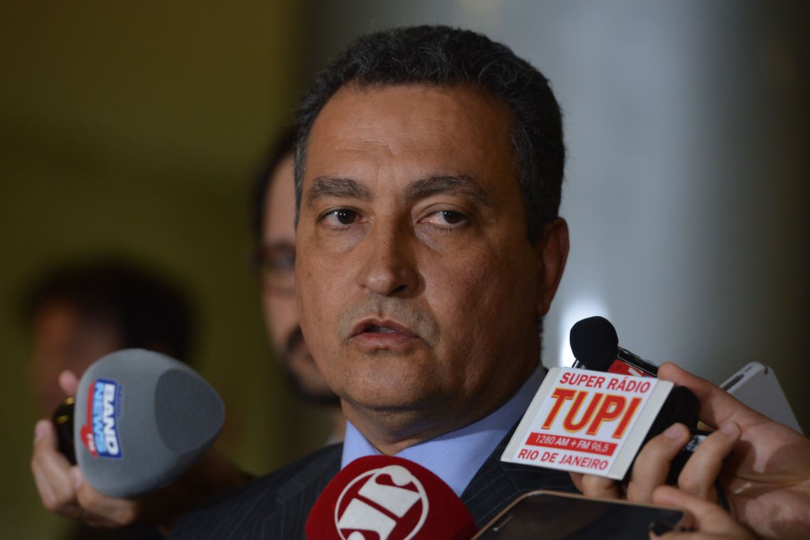 Governador do PT prega ajuste em discurso de Lula pela “pacificação do país”