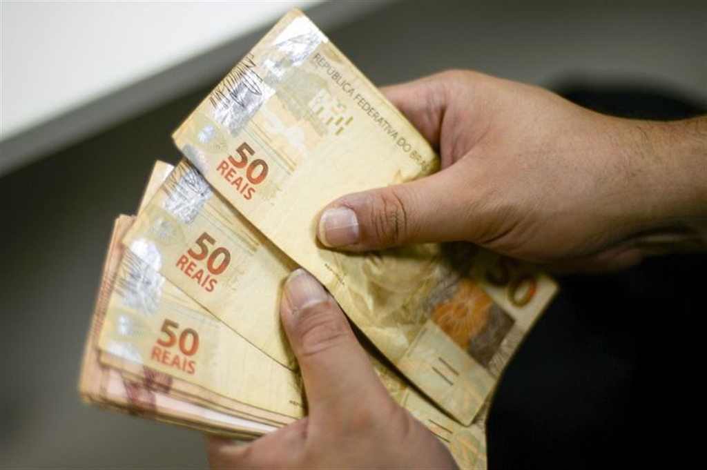 Problema operacional adia pagamento de duas categorias no RN