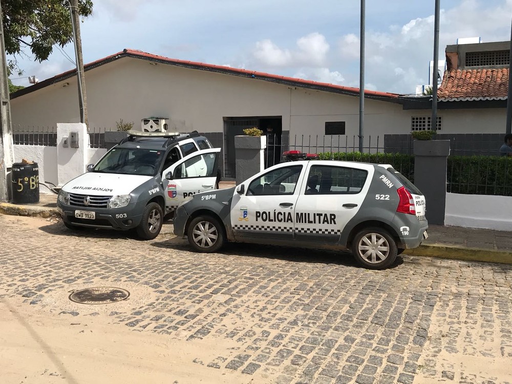 Homem estupra idoso cego, surdo e mudo na Grande Natal e é preso em flagrante