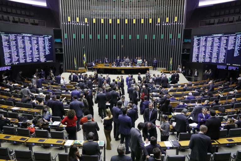 Câmara aprova extensão de benefício fiscal para empresas exportadoras