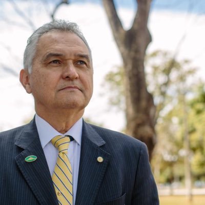 Deputado do RN faz pedido a Papai Noel para 'melhorar muito a vida no Brasil'