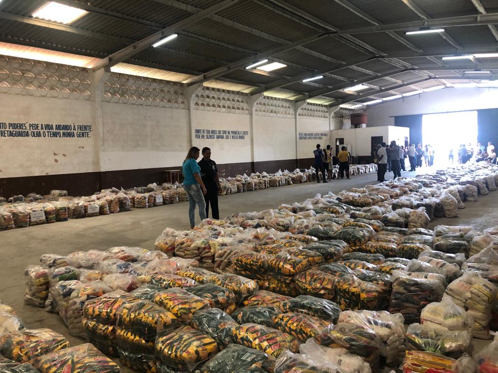 Carnatal Solidário arrecada 57 toneladas de alimentos para 104 locais em 2019