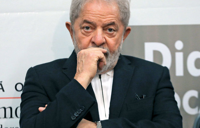 Deputado federal do RN sugere que manifestantes joguem esterco em Lula