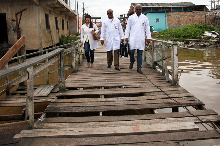 Publicada no Diário Oficial lei que cria o Médicos pelo Brasil
