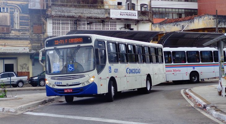 Ônibus de Natal operam com tarifa social no feriado