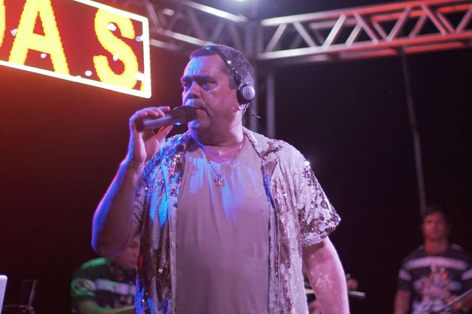Cantor brasileiro morre aos 51 anos em decorrência de câncer no pulmão