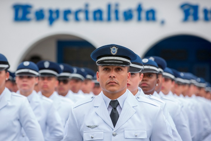 FAB abre 156 vagas para Escola de Sargento; veja o período de inscrições