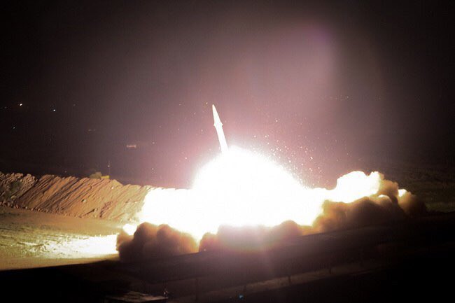 Base americana no Iraque é bombardeada pelo Irã