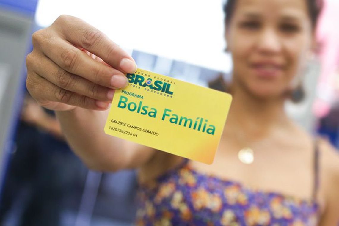 Governo retira 1,3 milhão de beneficiários do Programa Bolsa Família