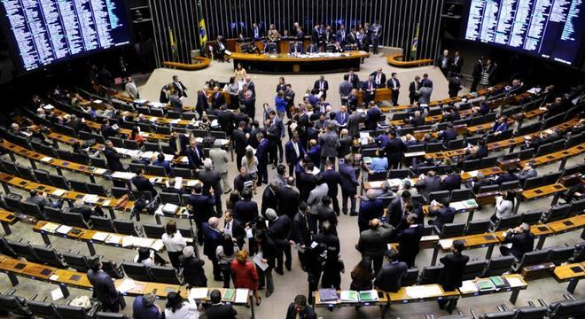 PECs da reforma tributária acabam com a guerra fiscal