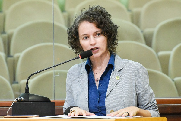 Deputada do PT quer 20% das vagas de concursos públicos para negros no RN