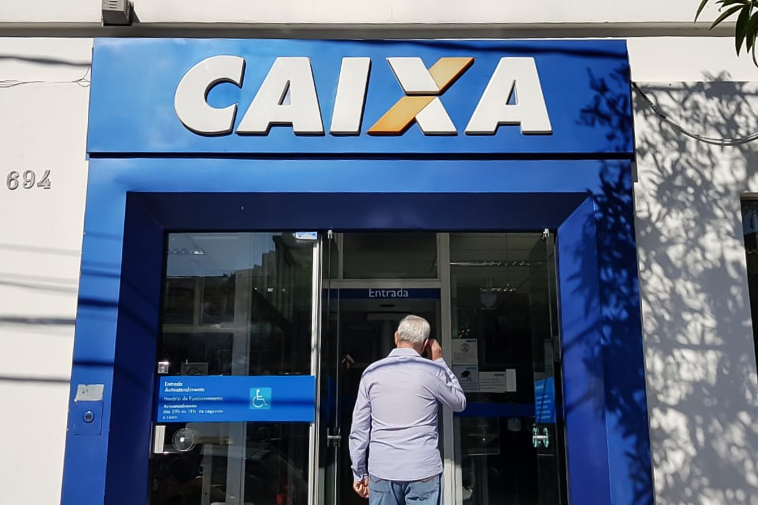 Caixa e Banco do Brasil começam a pagar hoje abono do PIS/Pasep