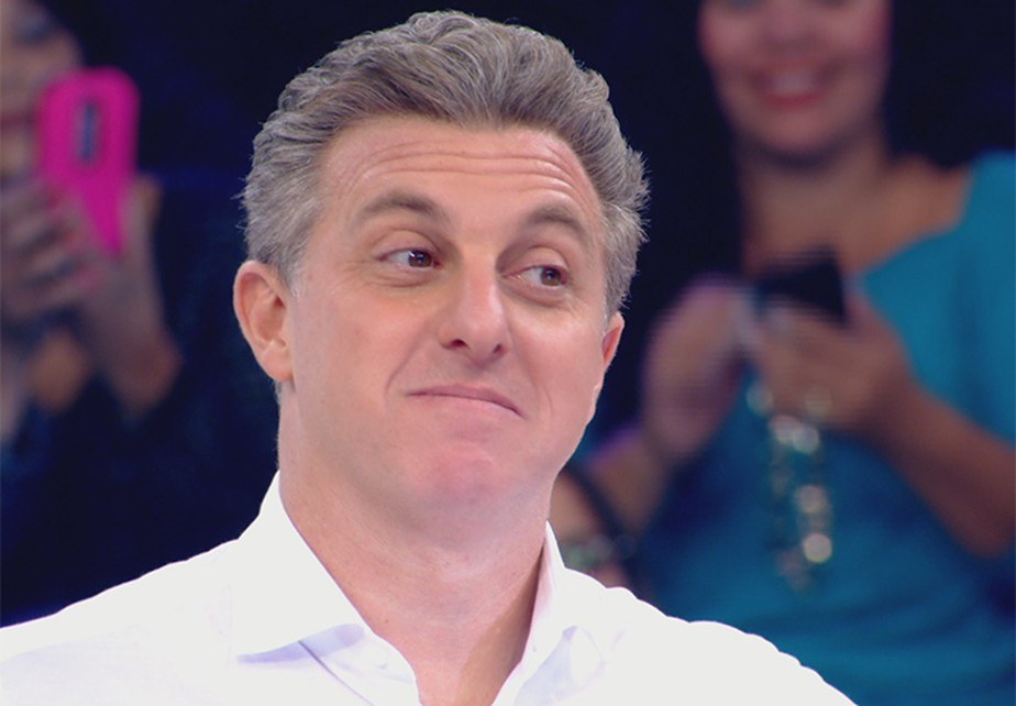 Lula diz que Luciano Huck não é centro-esquerda e representa a Globo