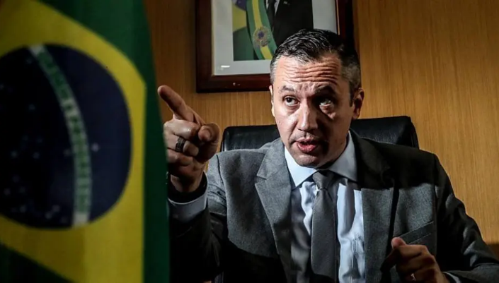 Secretário da Cultura que copiou ministro de Hitler é demitido por Bolsonaro