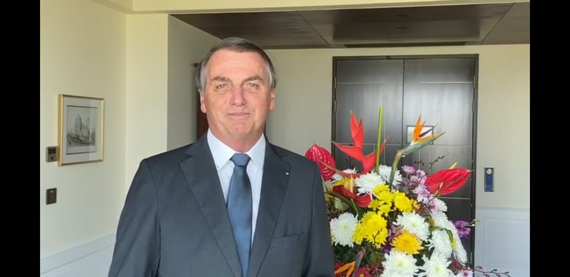 (VÍDEO) Direto da Índia, Bolsonaro manda mensagem para aliados do RN; assista