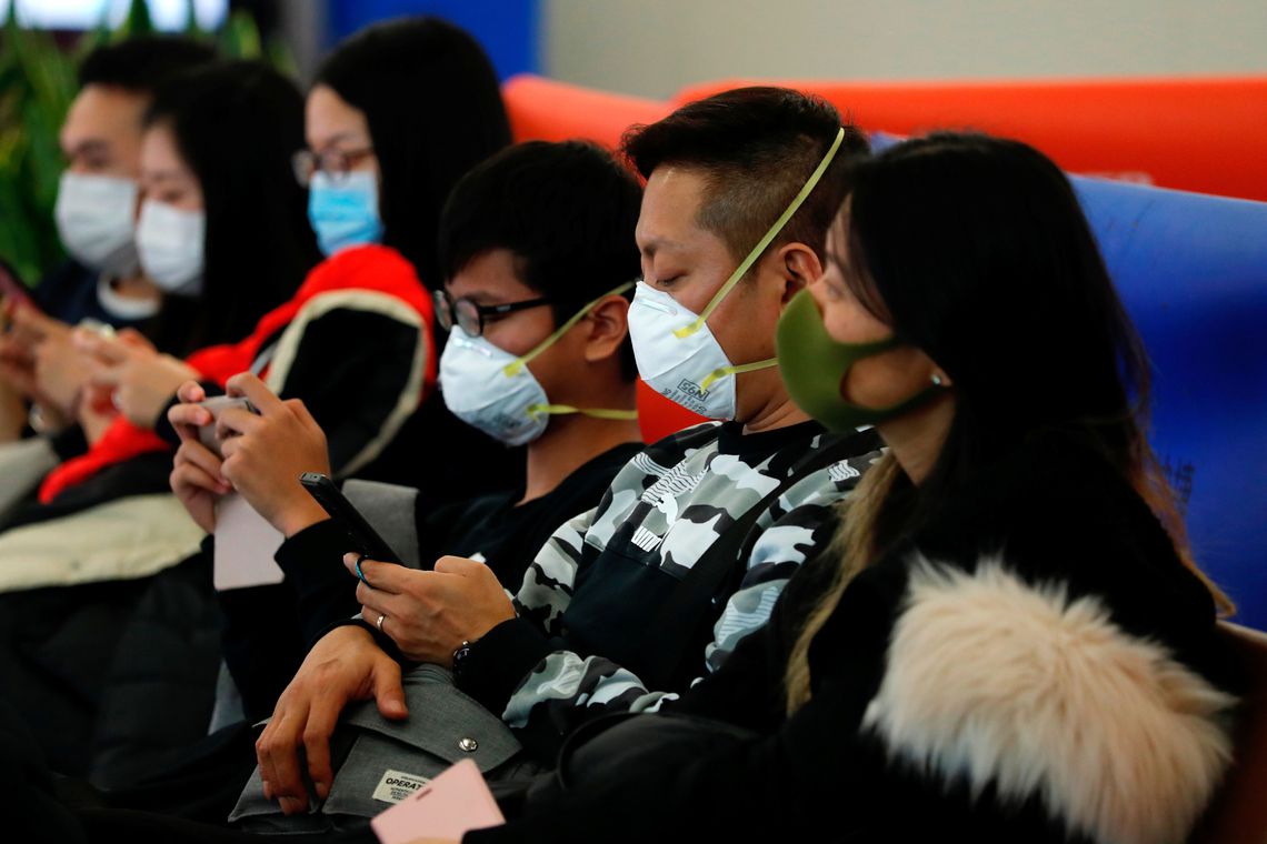 Número de infectados por novo coronavírus chega a quase 1.300 na China