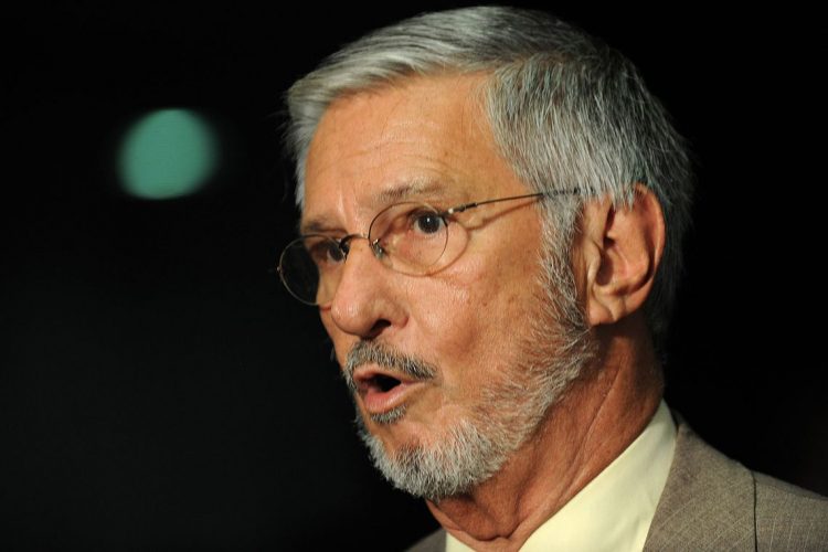 Morre o ex-presidente da Câmara que conduziu impeachment de Collor