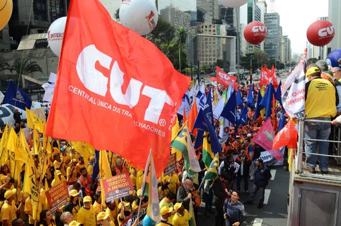 Imposto sindical cai 96% em 2 anos; CUT perde mais de 60 milhões em receita