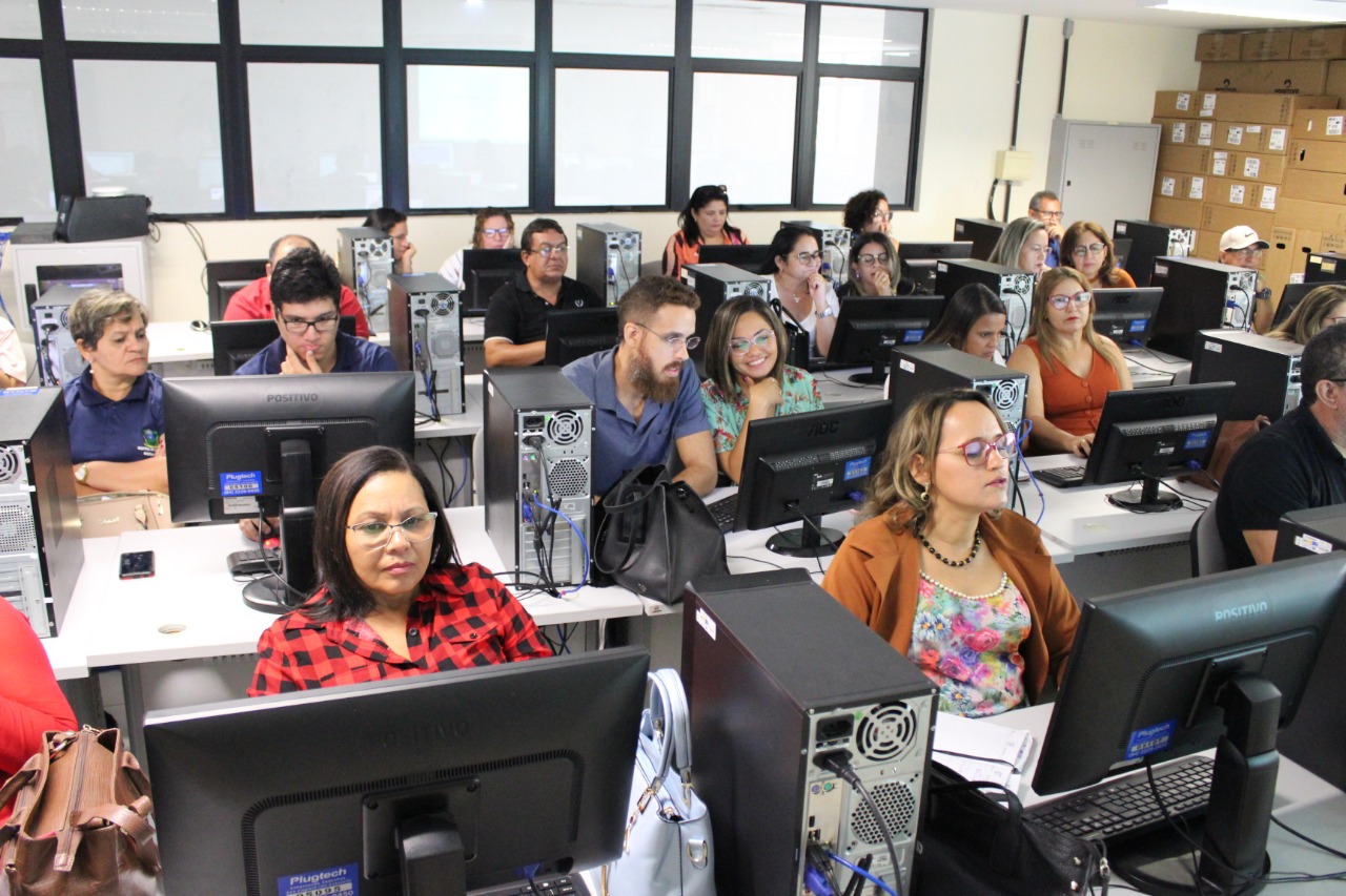 Governo inicia reestruturação e ampliação de serviços das Centrais do Cidadão