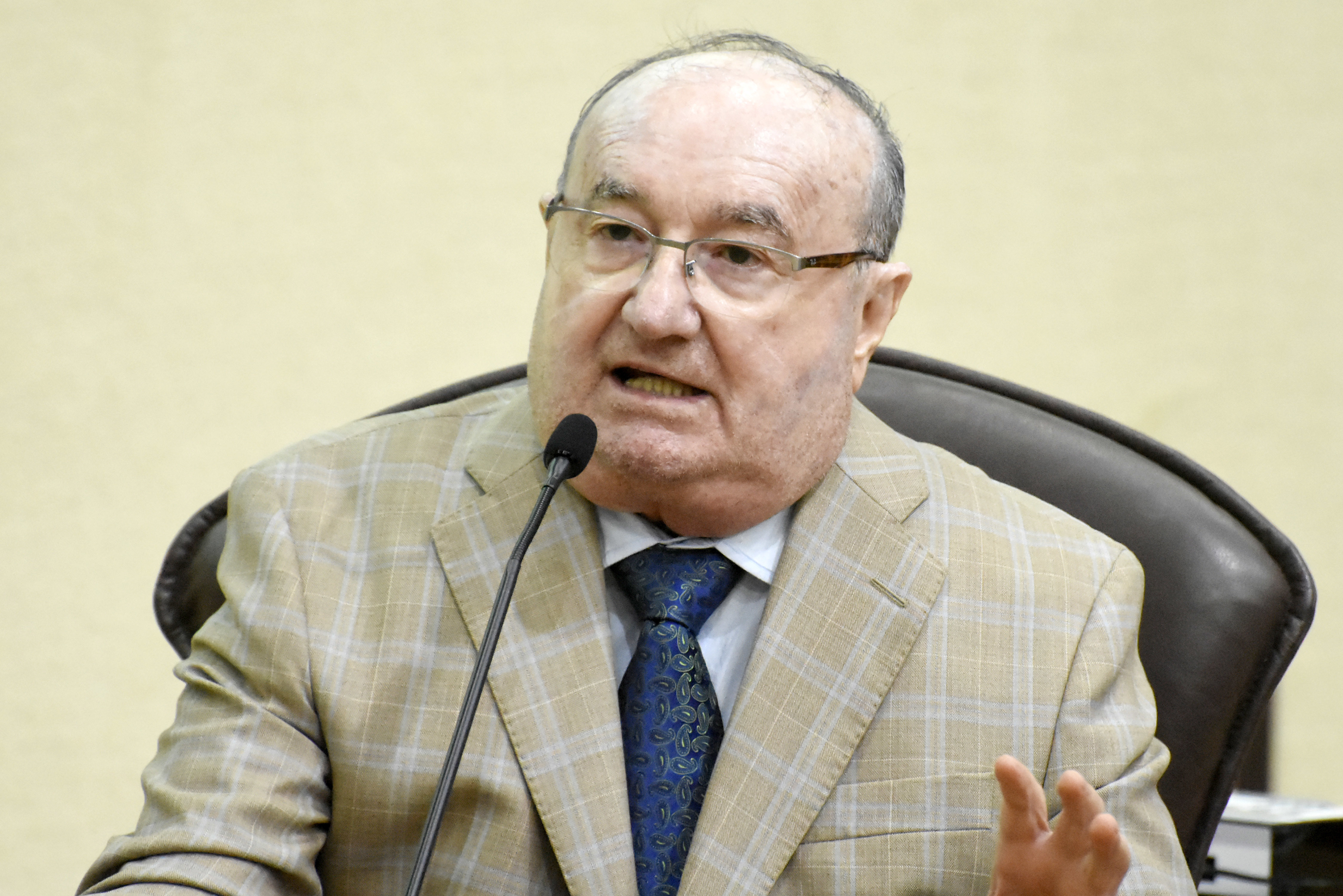 "Momento dramático”, diz deputado sobre ausência de Fátima na Assembleia