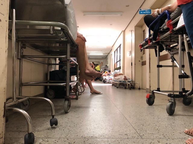 Superlotação no HWG: Sesap diz que vai transferir pacientes para outras unidades