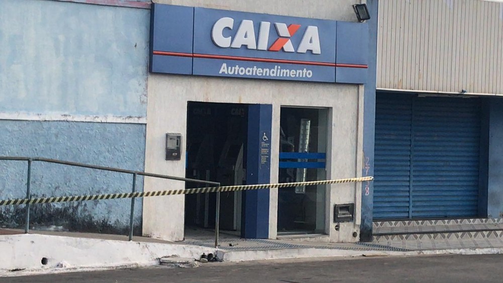 Bandidos explodem caixa eletrônico na Grande Natal; houve troca de tiros
